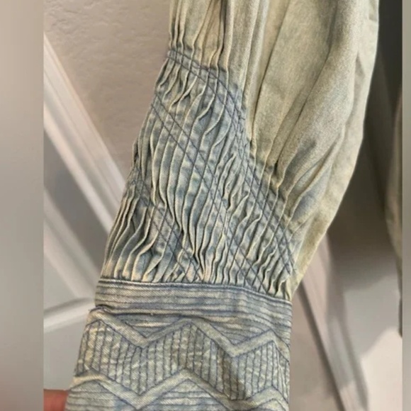 Free People Sweet Summer Bed Jacket in Light Chambray Combo sz  medium EUC - Picture 6 of 9